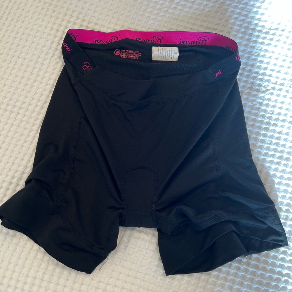 Canari women’s cycle shorts